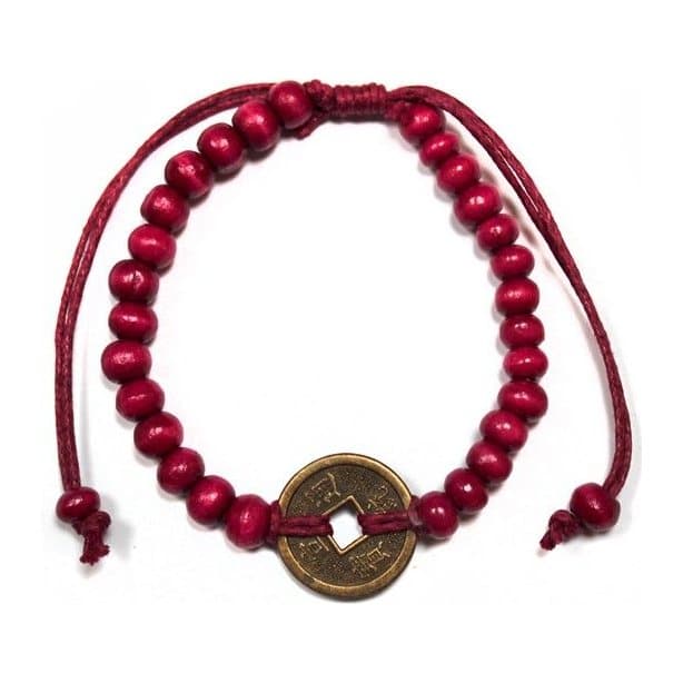 Good luck feng shui bracelet with wood beads and a coin of fortune