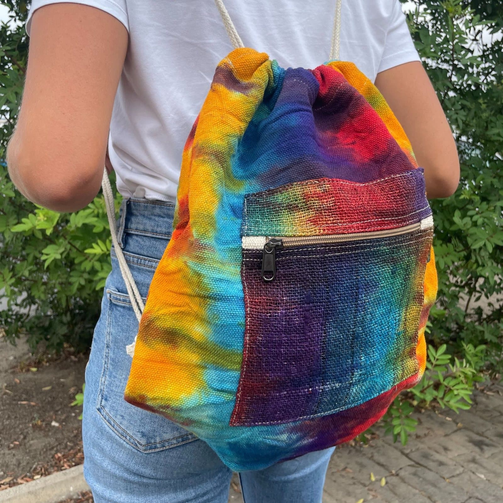 Tie-dye hemp string bag