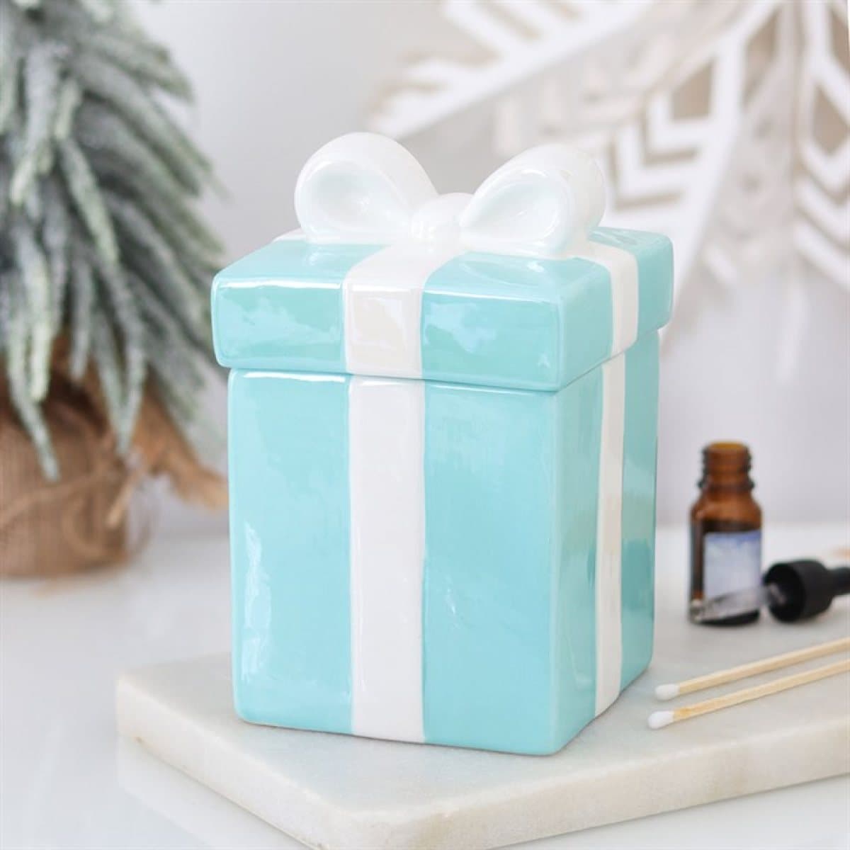 Blue ceramic Christmas present oil burner with present design