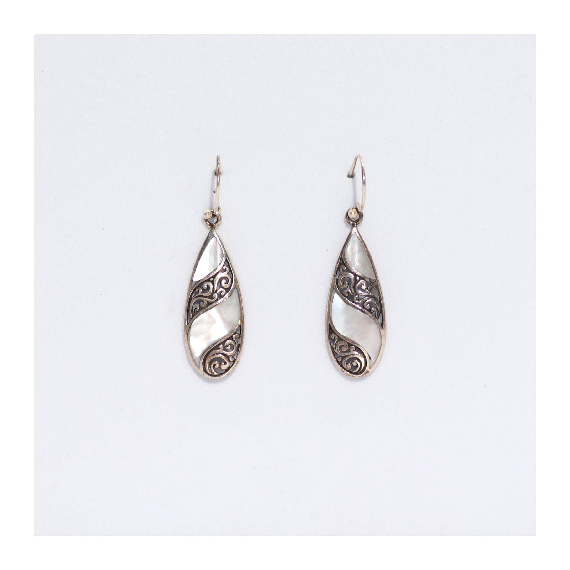 Teardrop shell and silver earrings