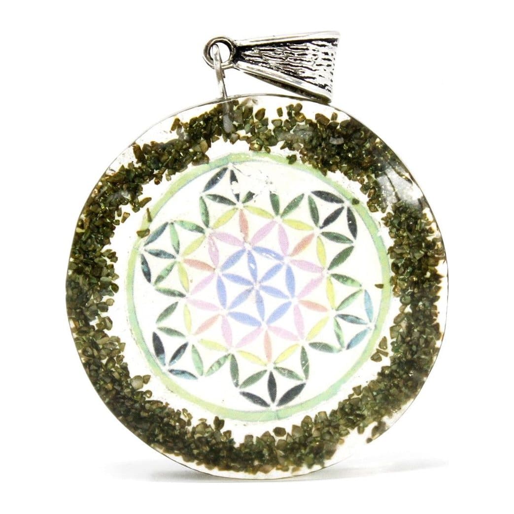 Orgonite power pendant with a greenstone mandala design