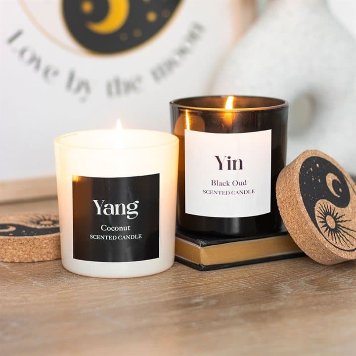 Two Yin Yang candles in glass, black oud and coconut