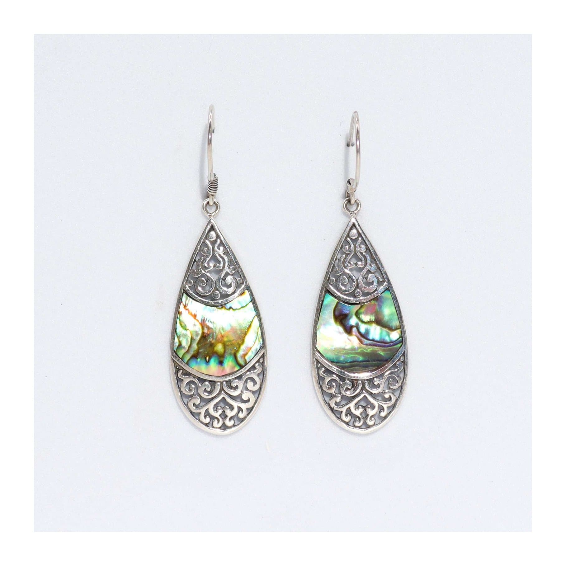 Teardrop oval earrings made of abalone shell and silver