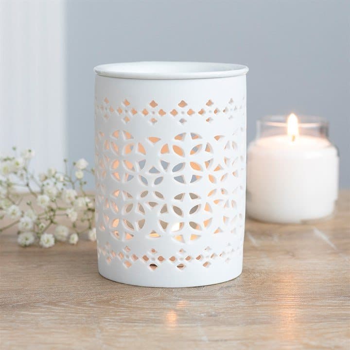 White matte ceramic oil burner with cut out details